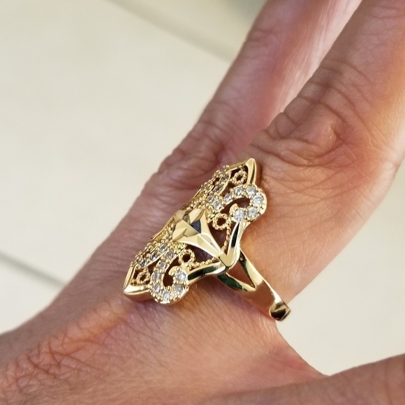 RING - Picture 3 of 5